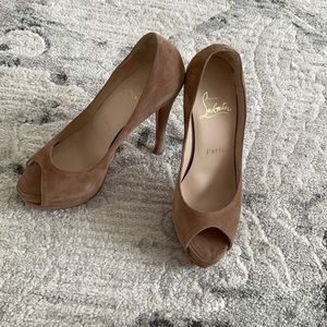 NEW never been worn Christian Louboutin shoes